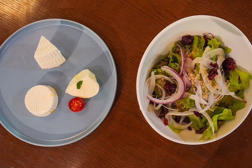 食の宝庫と古くて新しい店の宝庫